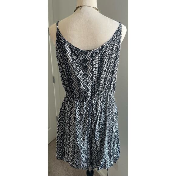 Joe Boxer Black and White Mixed Design Spaghetti Strap Pockets Jumper Shorts 3X - Picture 4 of 8